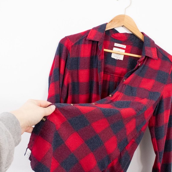 *American Eagle Boyfriend Fit Red Blue Flannel - Picture 5 of 8